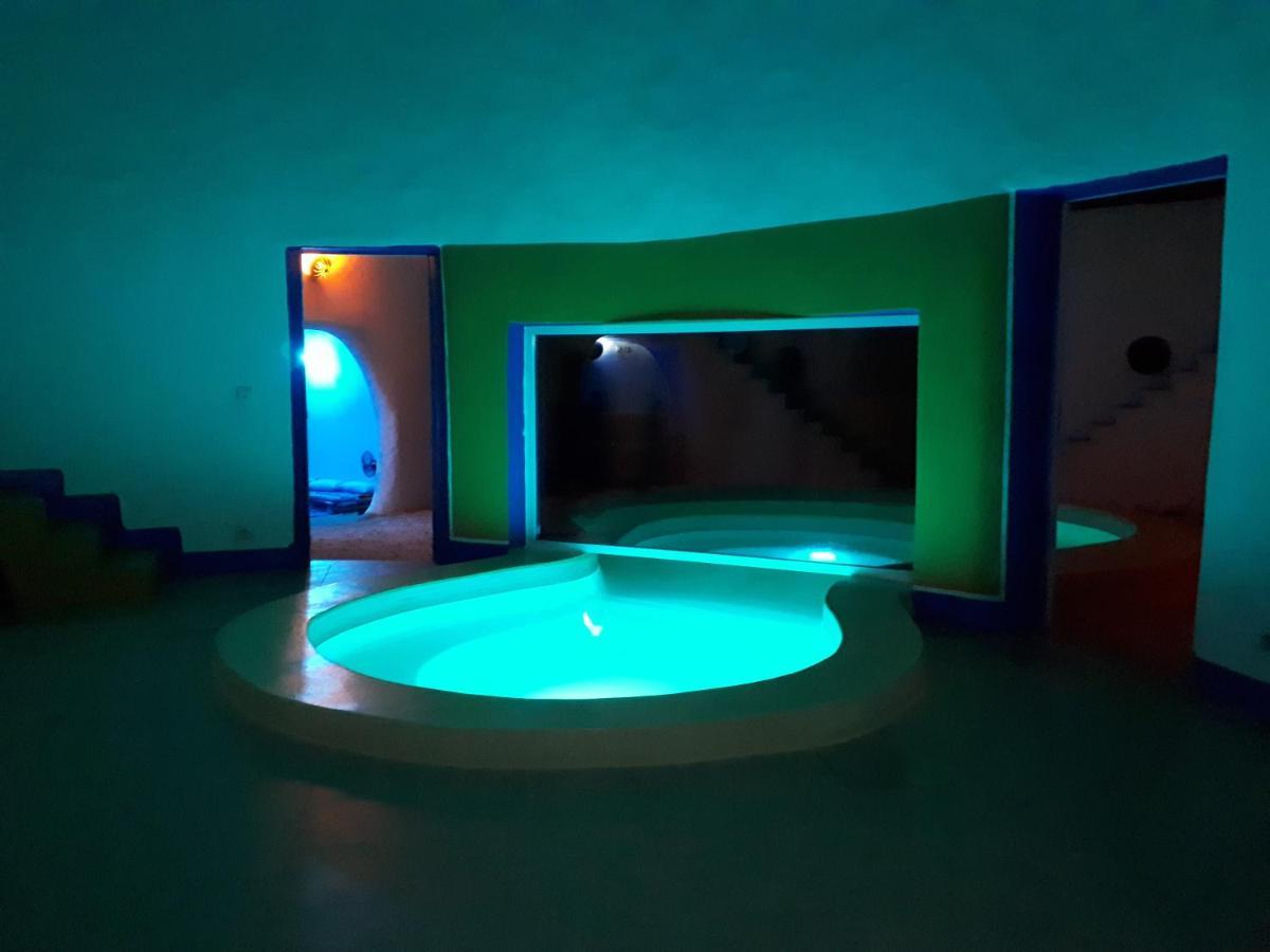 La Maison Blanche Deni Biram Ndao エクステリア 写真