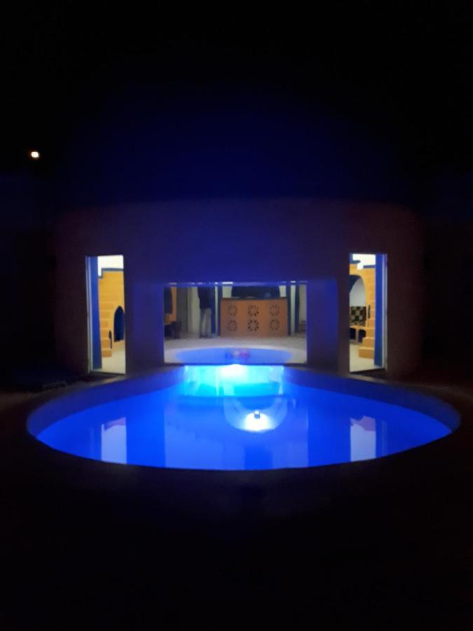 La Maison Blanche Deni Biram Ndao エクステリア 写真